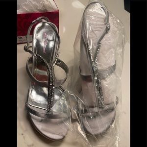New silver strappy dress heels